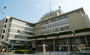 町田市役所